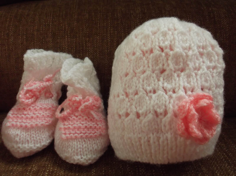 Conjunto Bebe (Gorro e Botinhas) (2)